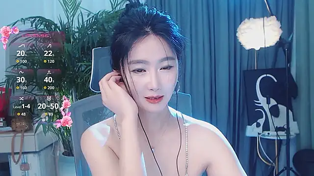 Онлайн чат XXX feifei-love