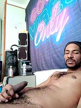 Mikaaa97 Show in webcam