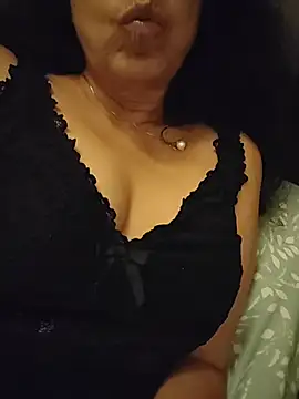 Czat XXX na żywo – NakedMILFx