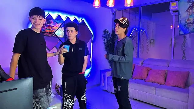 XXX chat uživo modela Houseofwarrios