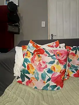 Chat +18 de HoneyDropsX ao vivo