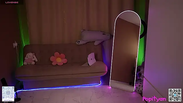 popityan1's Live XXX Chat