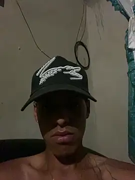 Aleexxx_2005 ওয়েবক্যাম শো