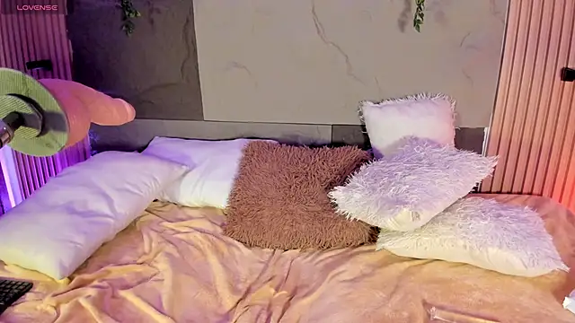 Chat XXX en directo de Emmayourgirl