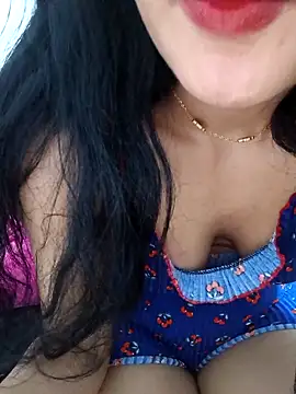 Fatina111 Adlı Modelin Canlı XXX Sohbeti