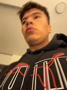 Logan_smith1's Live XXX Chat