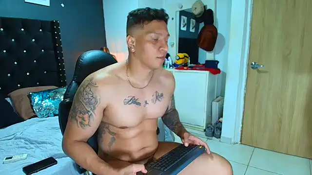 ethan_dalton_'s Live XXX Chat