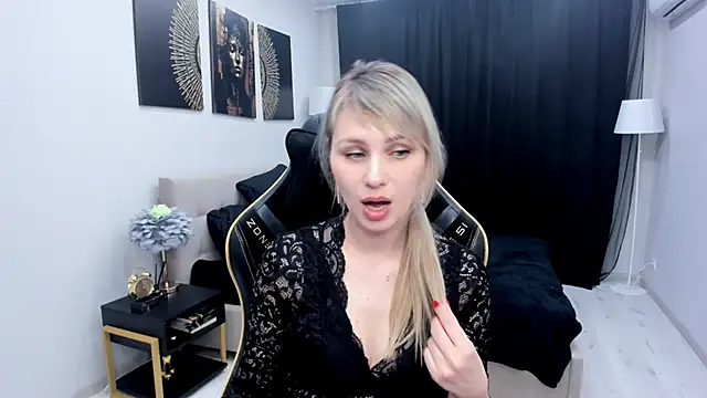 LindaSandy_1: онлайн-секс-чат