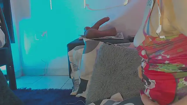 Chat +18 de cameronglen1 ao vivo