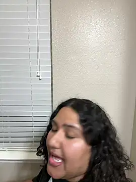 Pokazy przed kamerką – Angeliccreamyrican