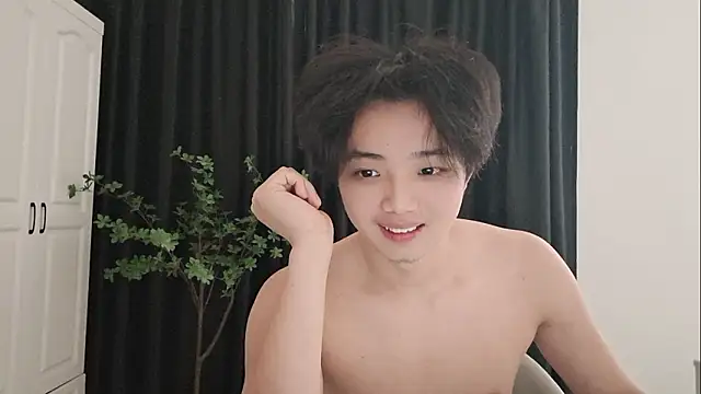 ZH-HUAHUA 在線直播表演