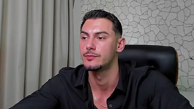 ClintMasters' Live XXX Chat