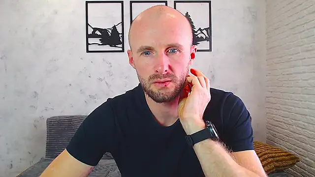 DoctorAlexx's Live XXX Chat