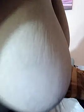 Fantasy1976 Live XXX Chat