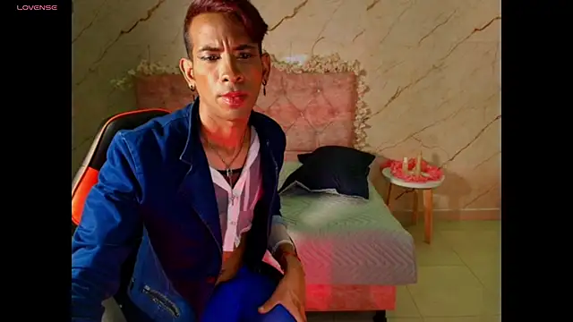 Chat XXX en directo de monserrat_petite