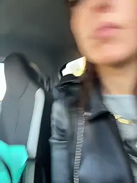 Hornyamy026 网络视讯表演