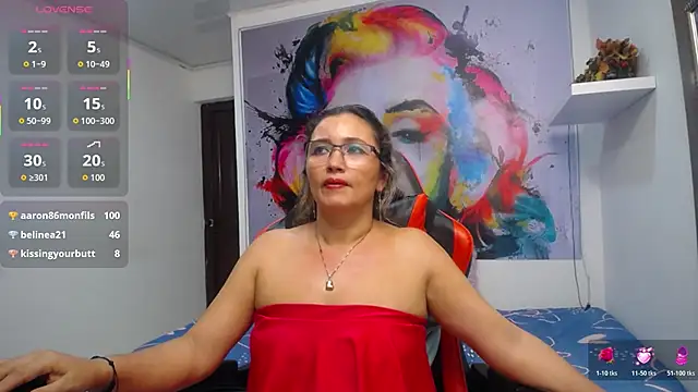 Chat XXX ao vivo de noelia_milf19