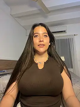 Chat XXX ao vivo de Nhefertary