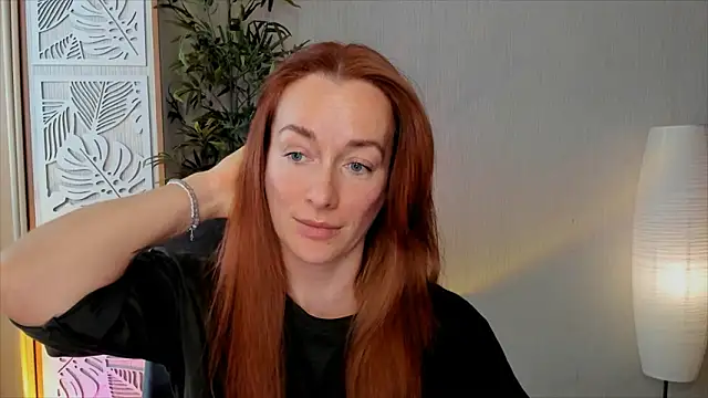 RebeccaMartinezのライブXXXチャット