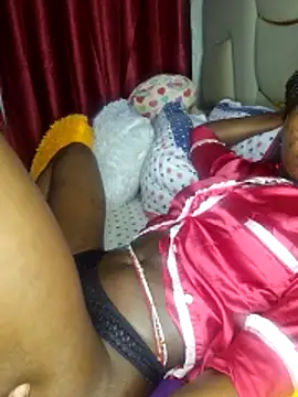 Chat XXX ao vivo de NicRaisaa