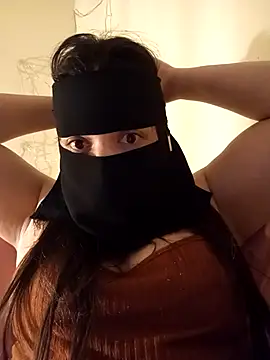 LONA-_- Live XXX Chat