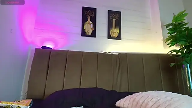 Nikkenyx Adlı Modelin Canlı XXX Sohbeti