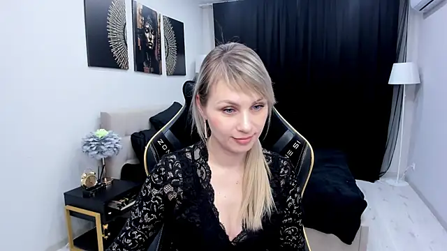 LindaSandy_1 Live XXX-Chat