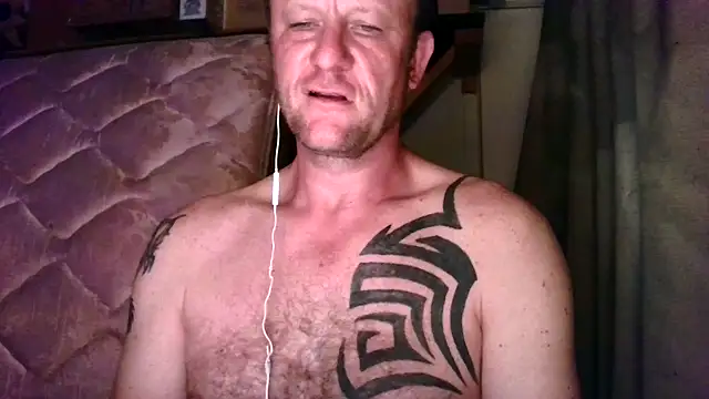 Yournaughty Webcam show