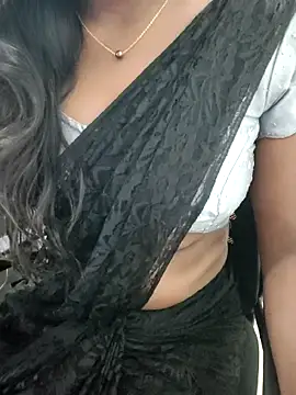 Tamilmallu-duskygirl03's Live XXX Chat