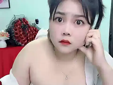 Chatroom XXX en direct de Lylu007