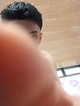 MichaelRossexxx Chat XXX in diretta