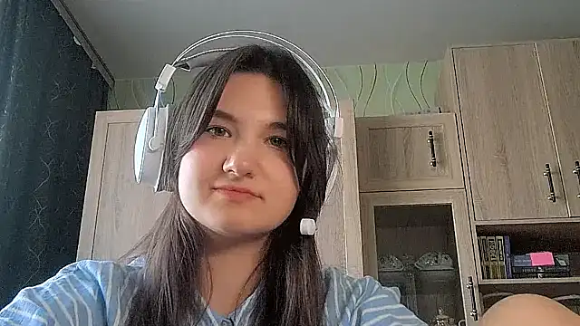 MiryDenin Webbikameraesitys