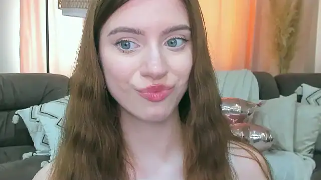 Erica_Kiss: онлайн-секс-чат