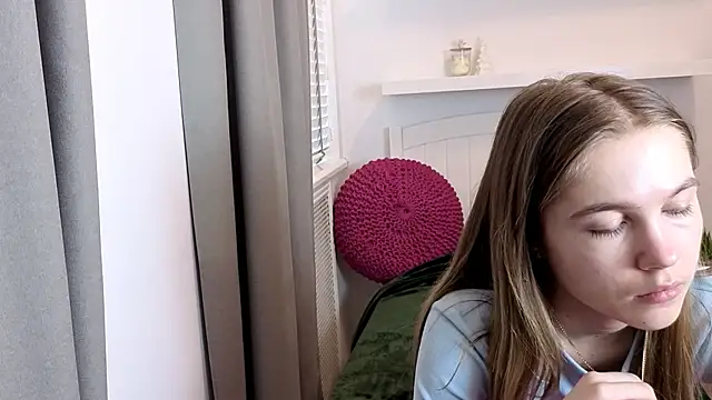 Just_L0VE_me Chat XXX live