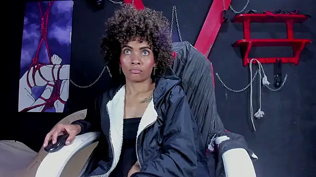 SofyAdamss Webcam Show