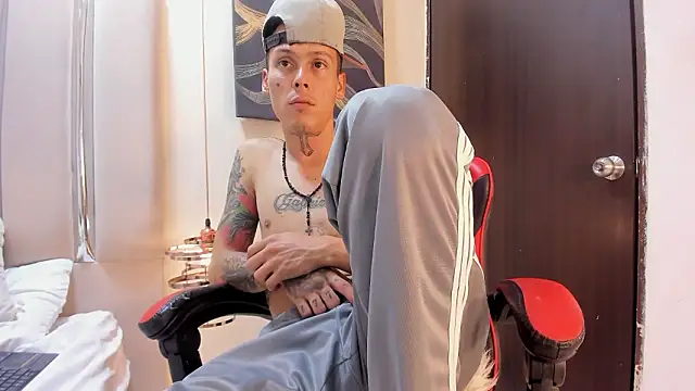 Chat +18 de Ethan_Wolfe ao vivo