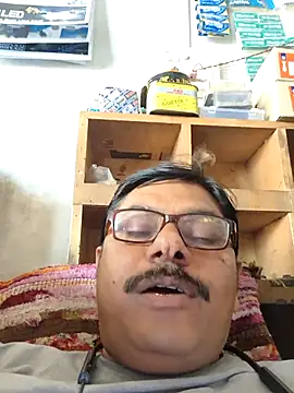 XXX chat uživo modela Srmotrs