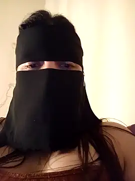 Czat XXX na żywo – LONA-_-