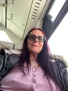 NataKitten 即時 XXX 聊天