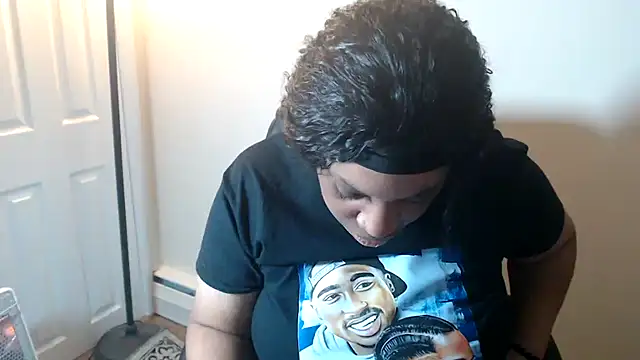 Czat XXX na żywo – Sexymona1218