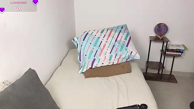 blue__moon_ live XXX chat