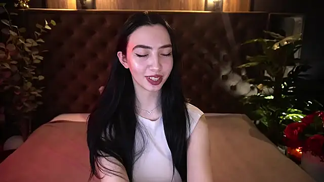 WildKittenX_のライブXXXチャット