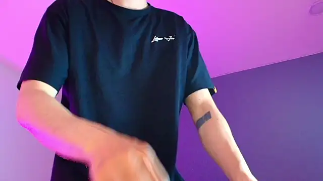 Jheampiiero – Naživo XXX chat