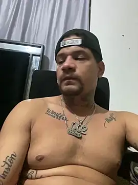 Dominicanobb's Live XXX Chat