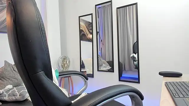 Tommas_Jhonson's Live XXX Chat