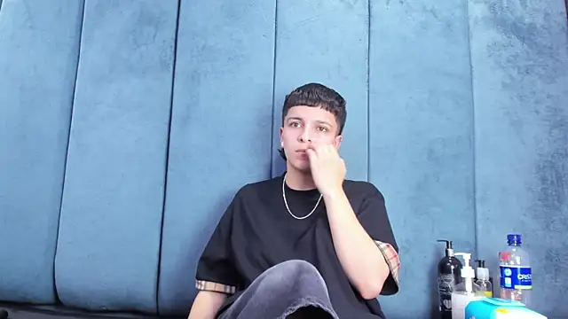 Megan_Thompson_'s Live XXX Chat