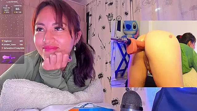 Chat +18 de jolee__ ao vivo