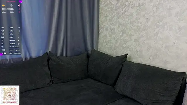 Chat +18 de NaughtySeraphine ao vivo