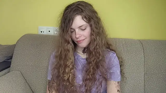 Živý XXX chat RayaNenlia