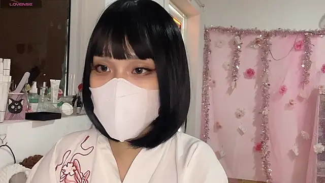 Tieu-May 即時 XXX 聊天